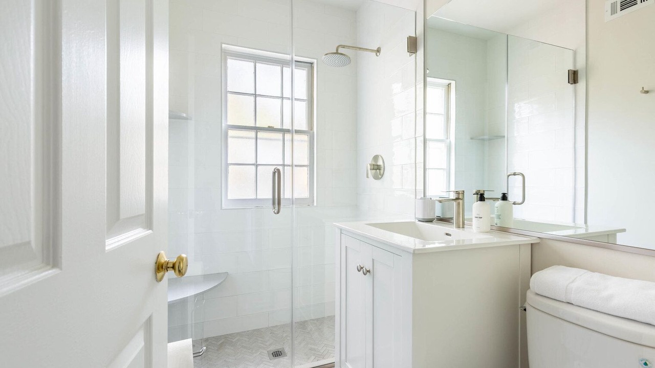 Photo of Bathroom in Old Town North