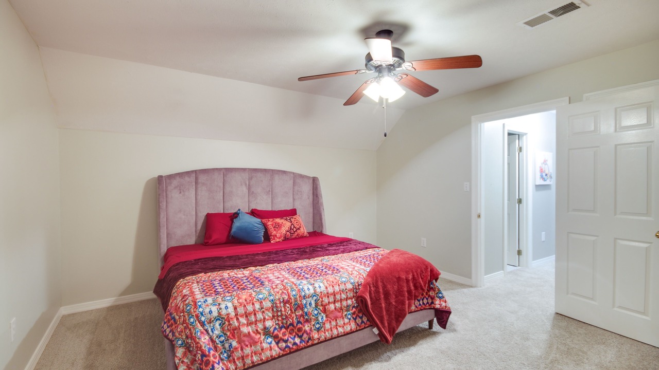 Photo of Bedroom in Tougaloo
