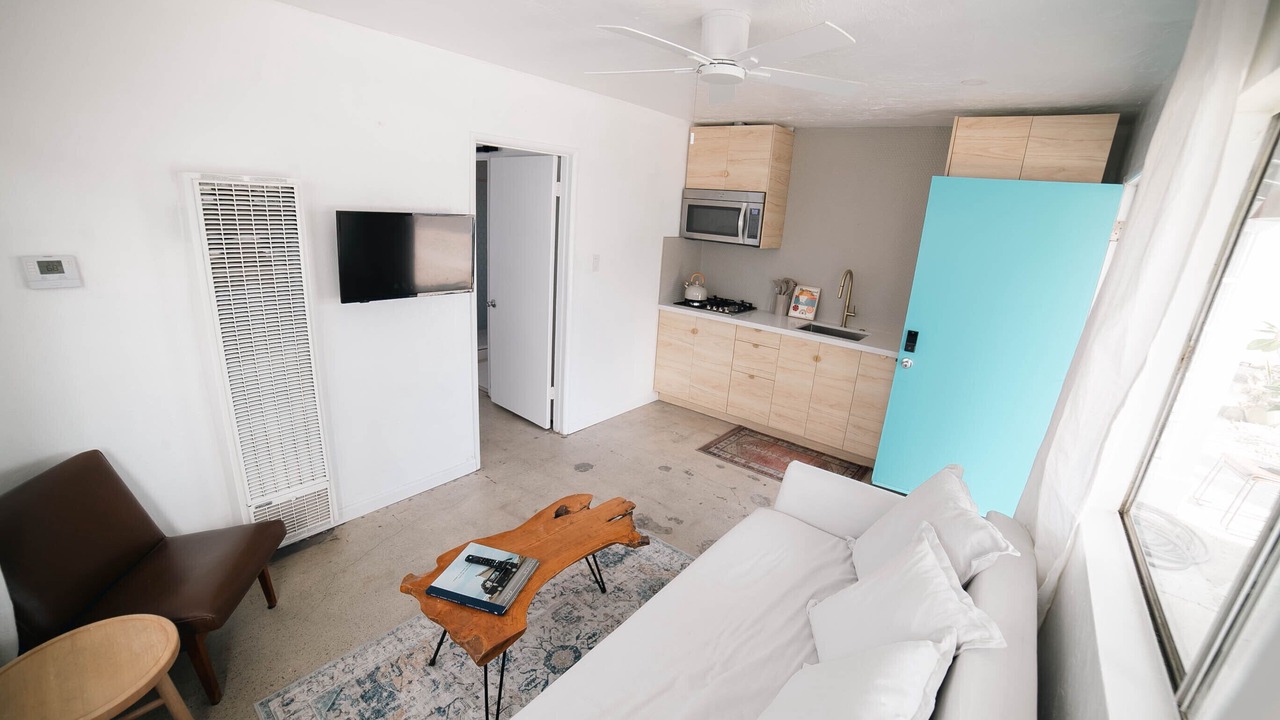 Photo of Livingroom in Silver Strand