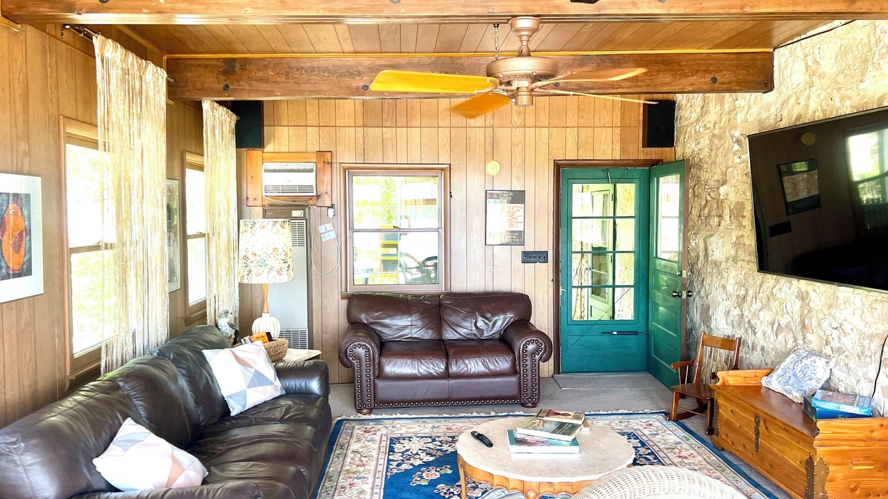 Photo of Livingroom in McGregor