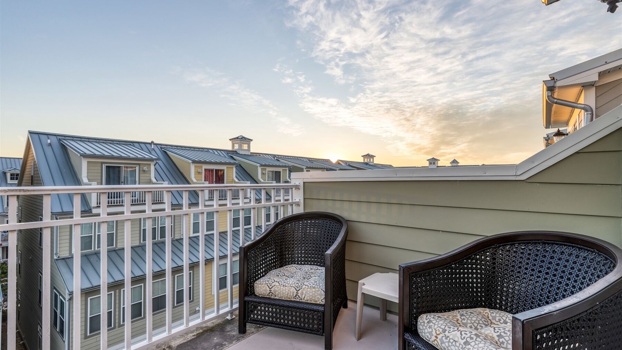 Photo of Patio Balcony in Sunset Island