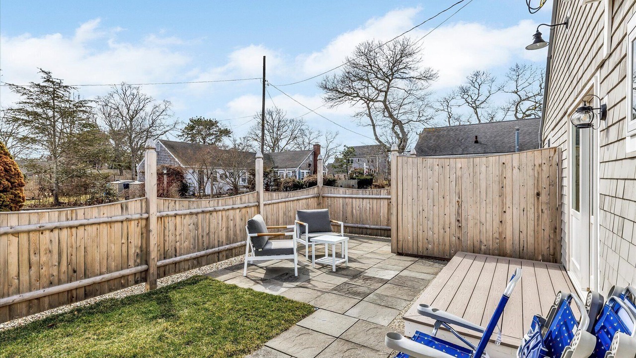 Photo of Patio Balcony in South Yarmouth