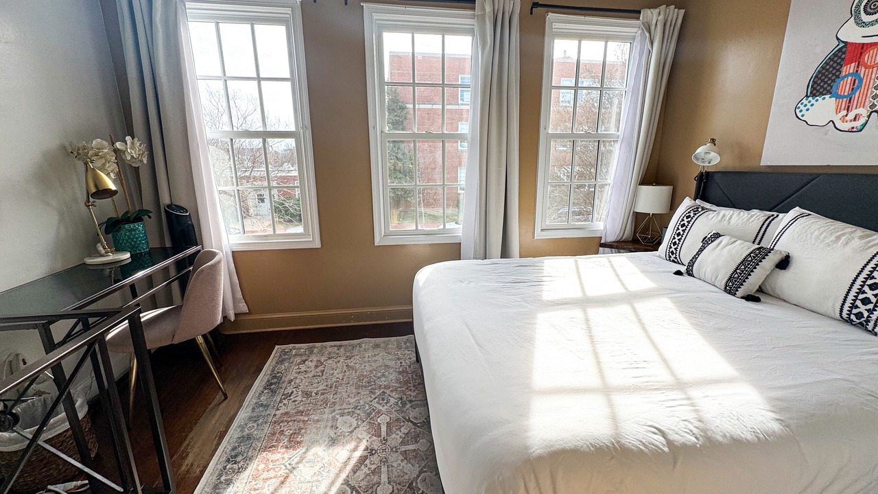 Photo of Bedroom in Capitol Hill