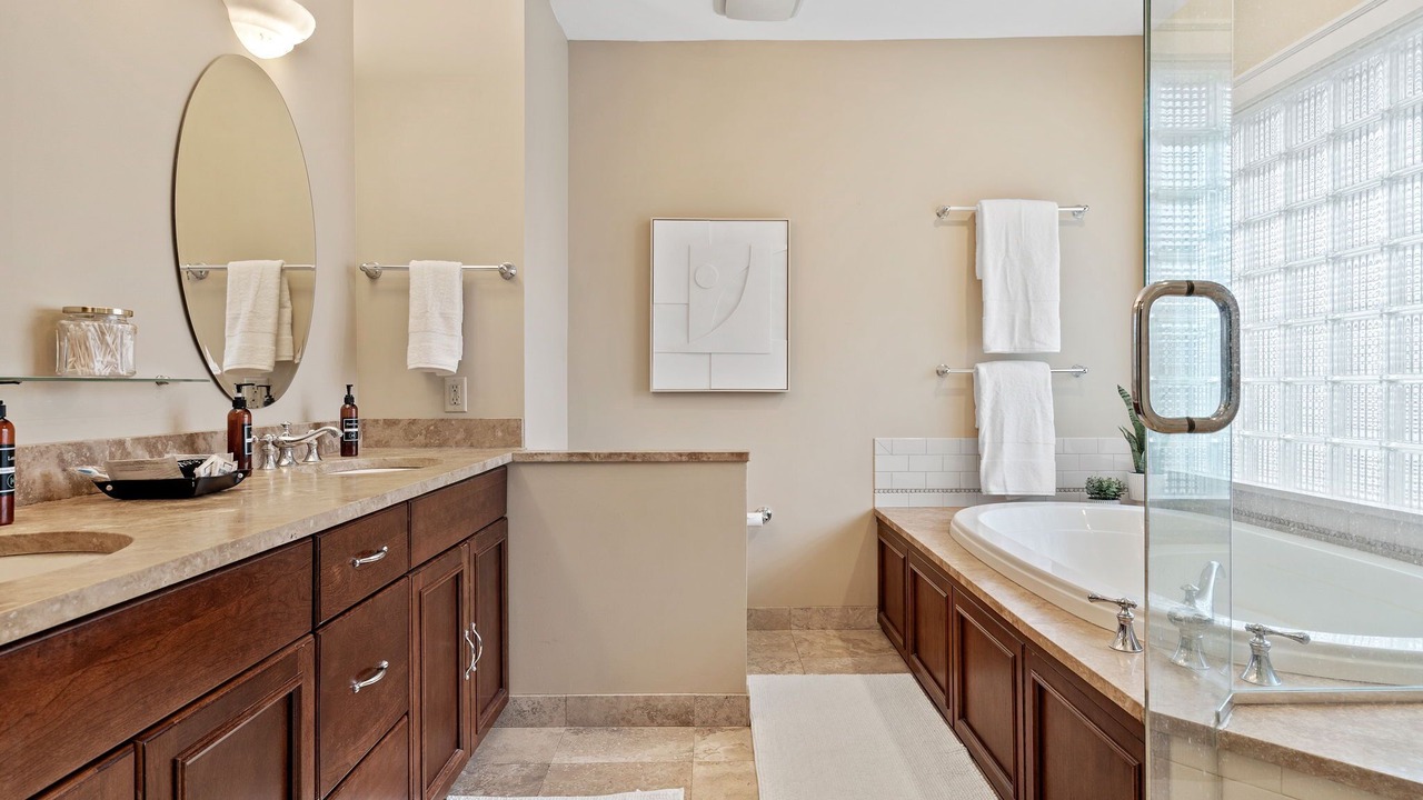 Photo of Bathroom in Kenwood