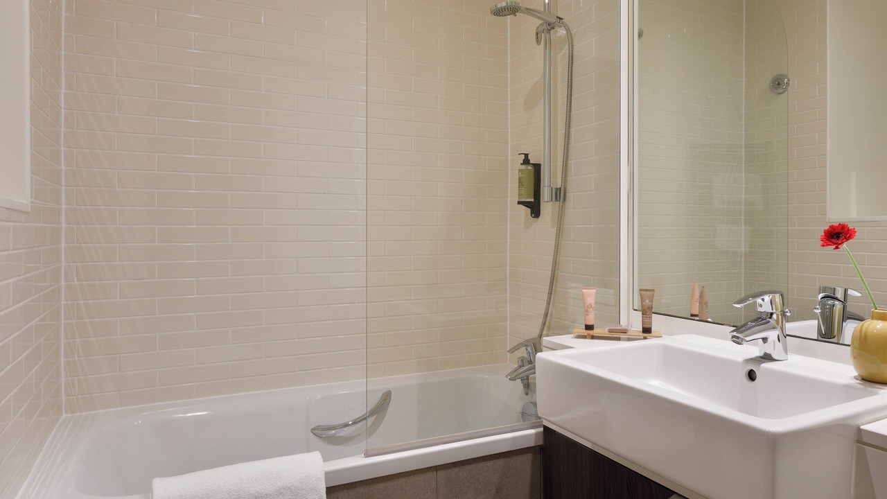 Photo of Bathroom in Montparnasse