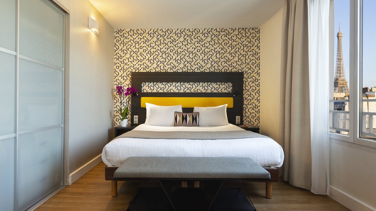 Photo of Bedroom in Grenelle