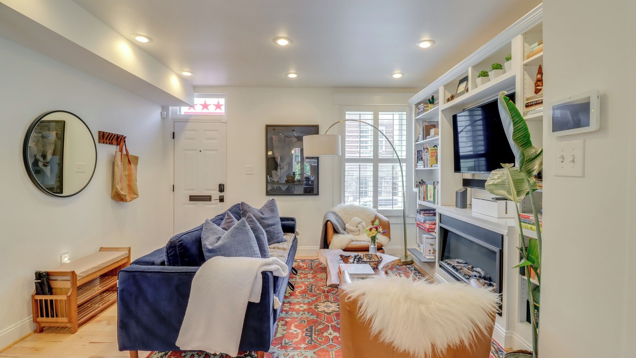 Photo of Livingroom in Le Droit Park