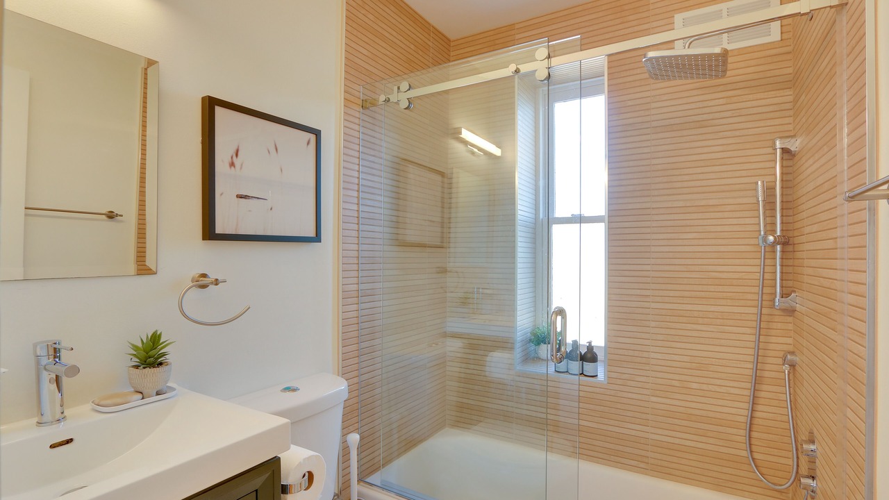 Photo of Bathroom in Le Droit Park