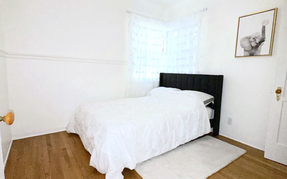 Photo of Bedroom in Tri-West