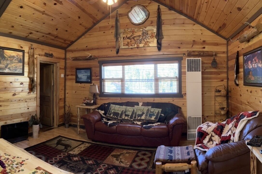 Photo of Livingroom in Deadwood