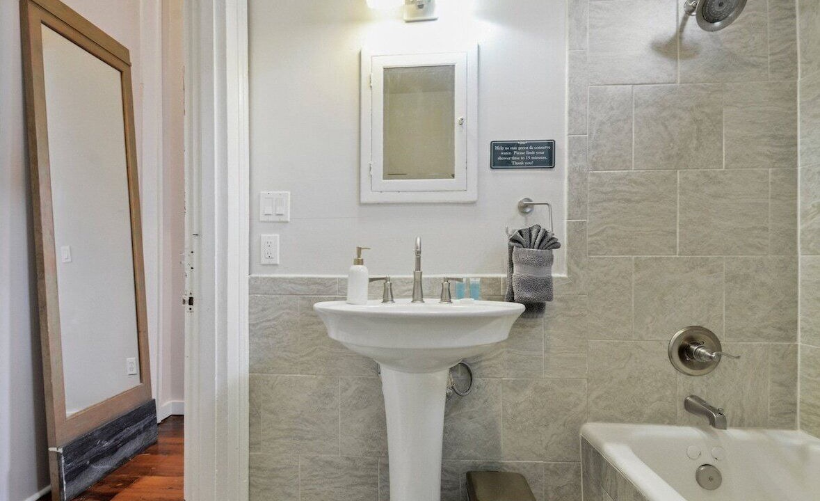 Photo of Bathroom in Faubourg Livaudais