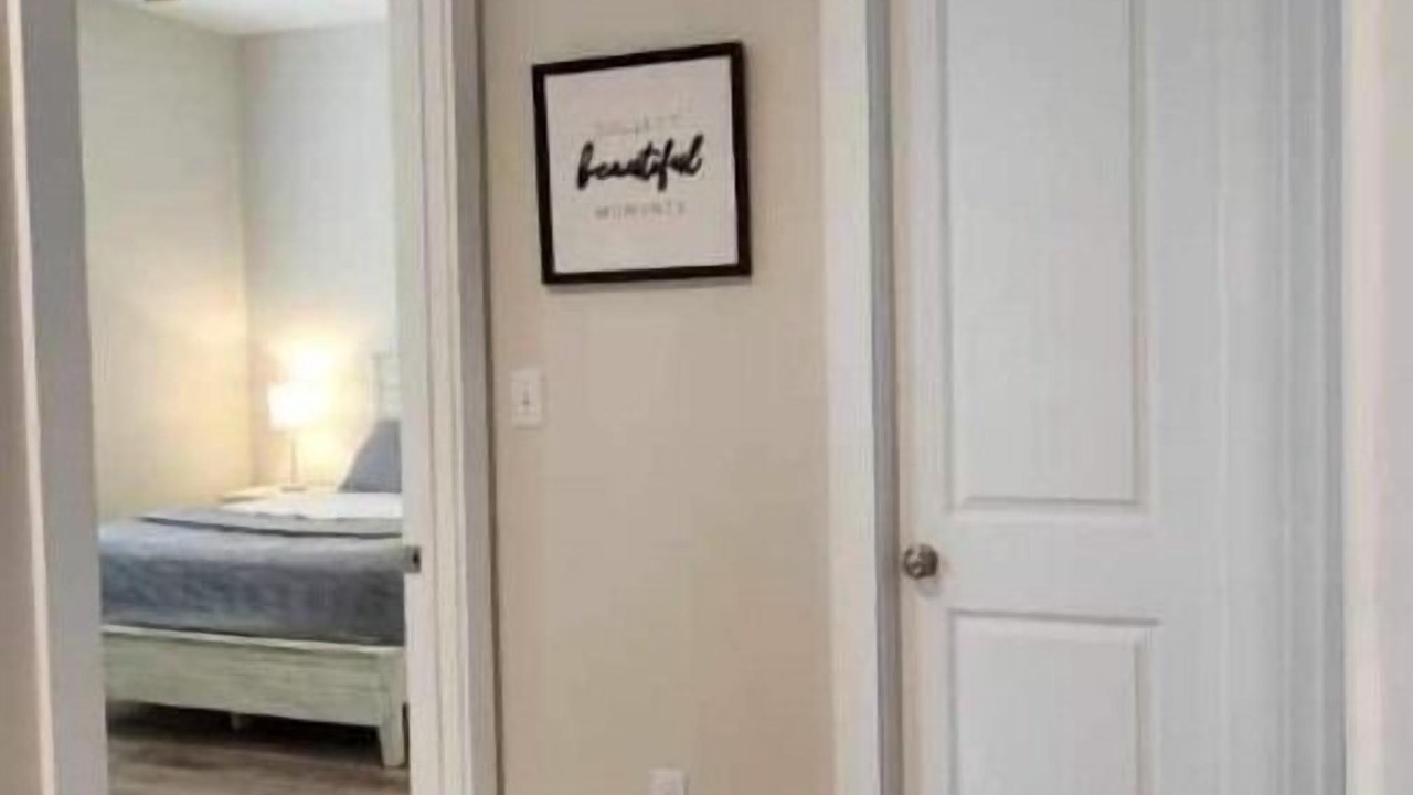 Photo of Bedroom in Mississippi City