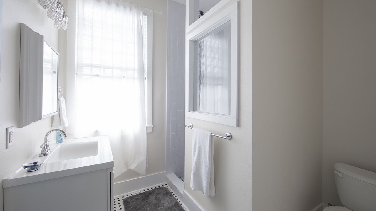 Photo of Bathroom in Seventh Ward