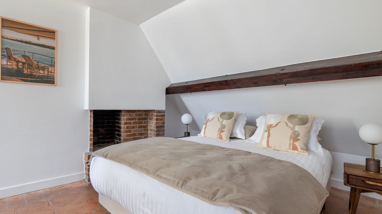 Photo of Bedroom in Marais