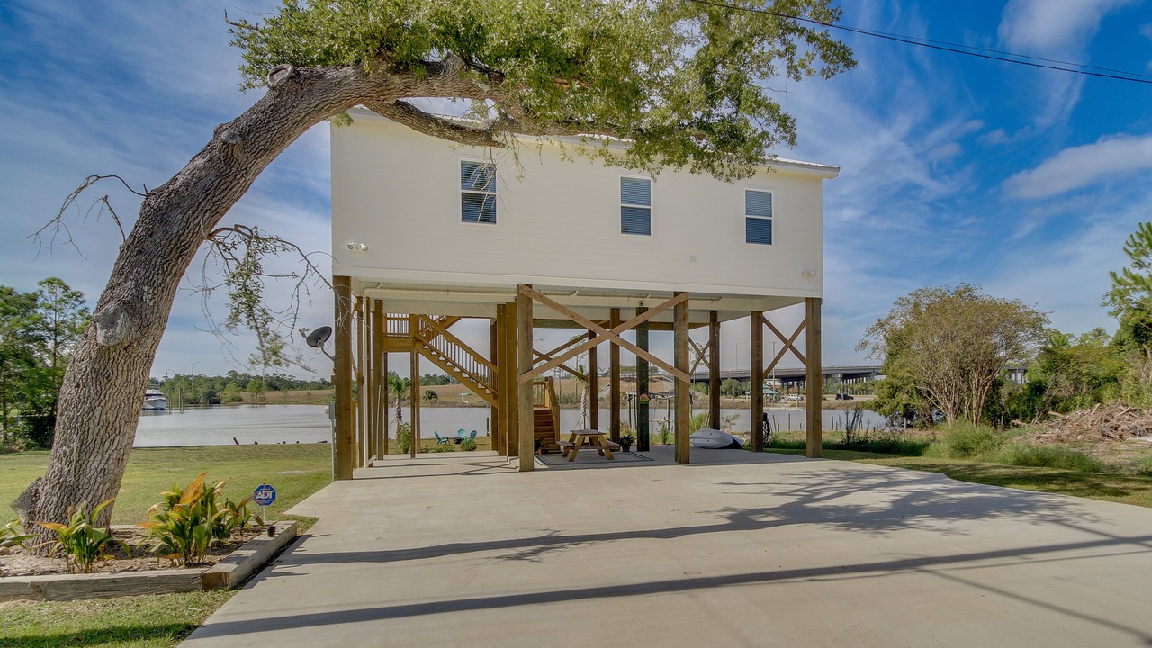 Photo of Outdoor in Henderson Point