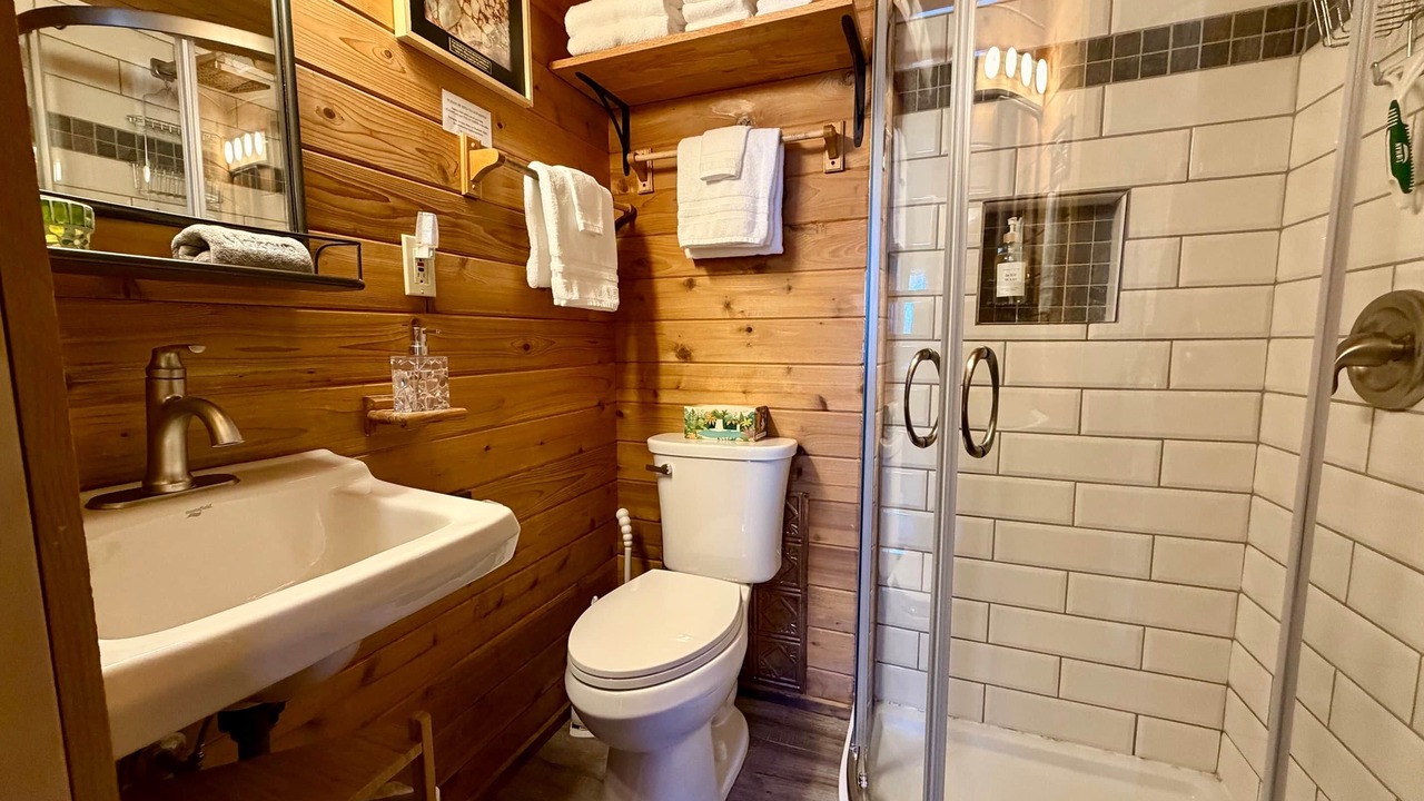 Photo of Bathroom in Croftville