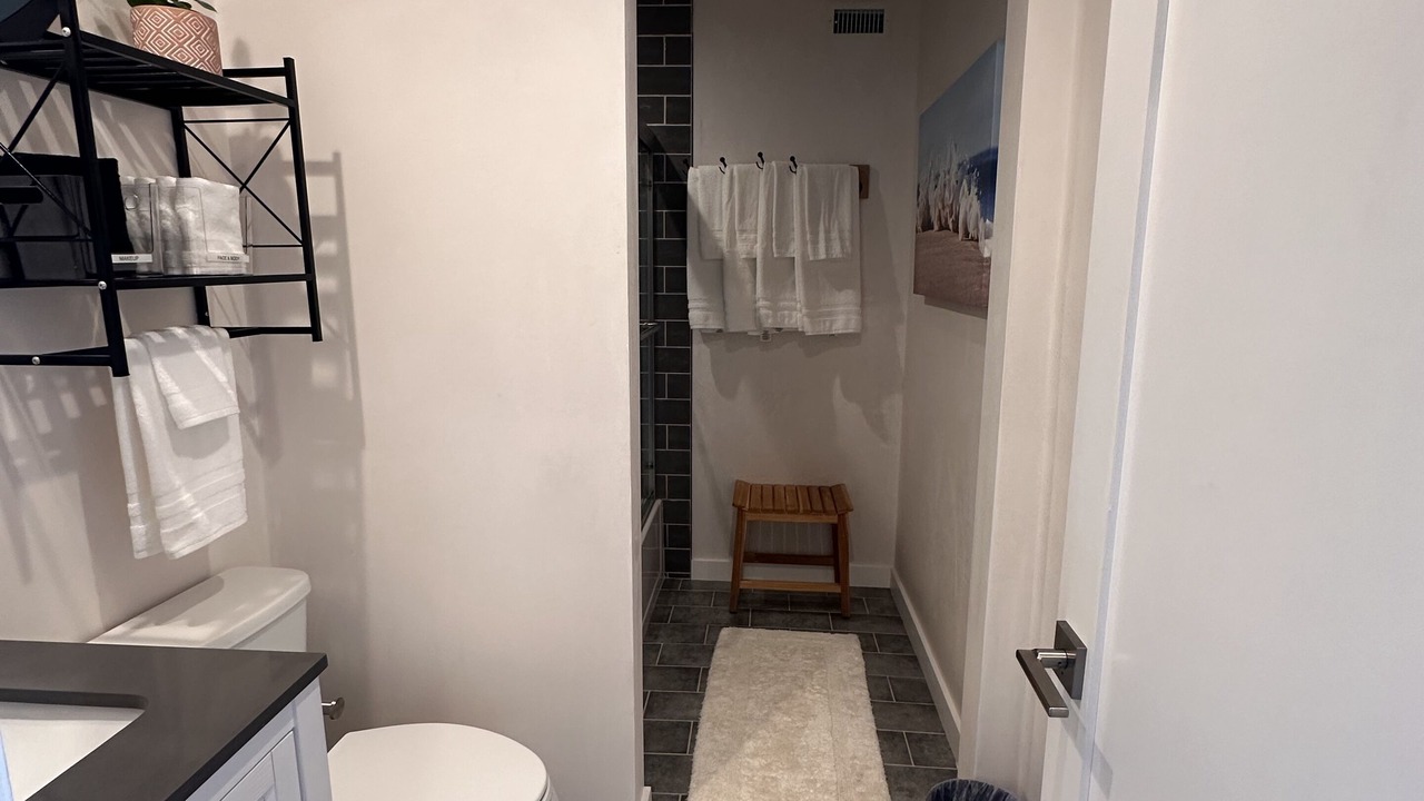 Photo of Bathroom in Ventura