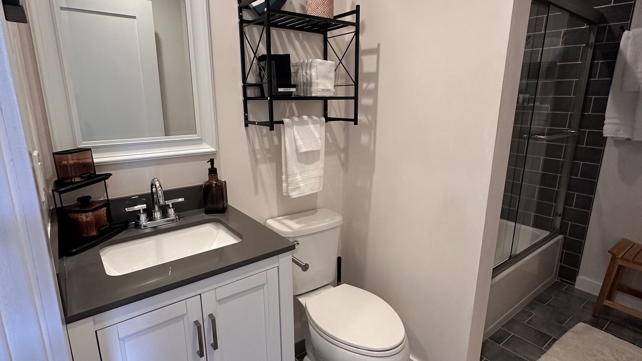 Photo of Bathroom in Ventura