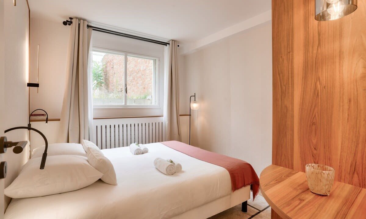 Photo of Bedroom in Saint-Lambert