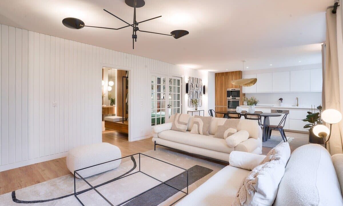 Photo of Livingroom in Saint-Lambert