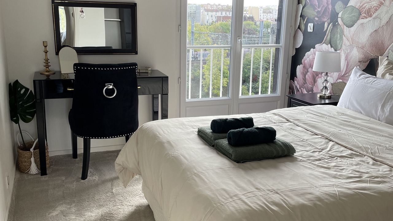 Photo of Bedroom in Vanves
