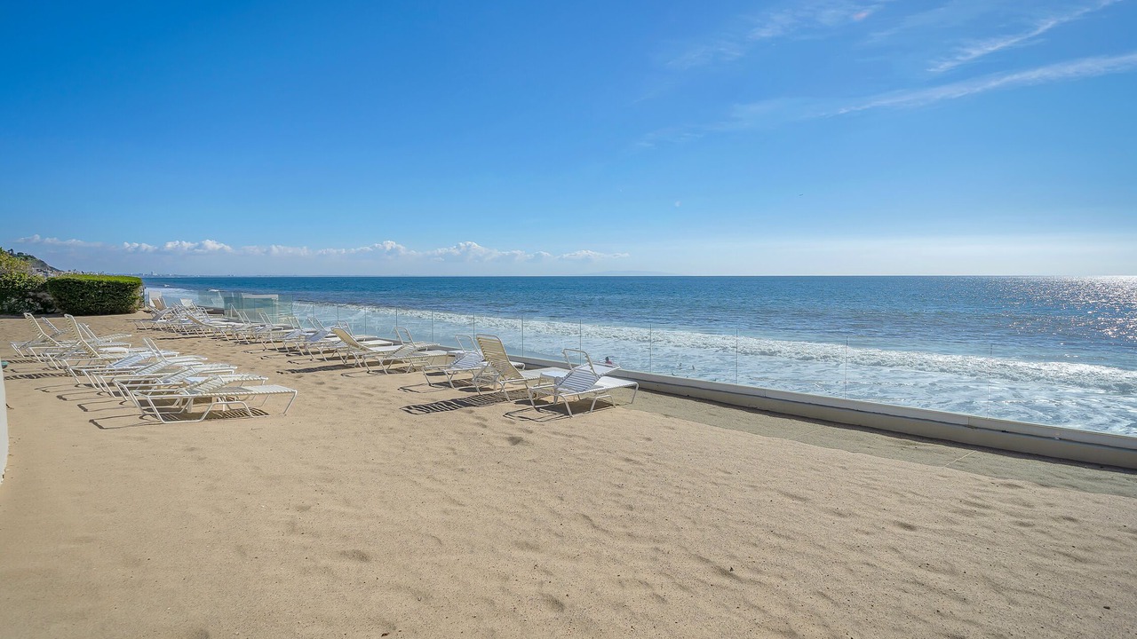 Photo of Others in Eastern Malibu