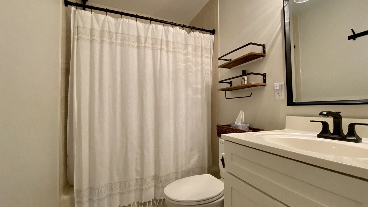 Photo of Bathroom in Brewster