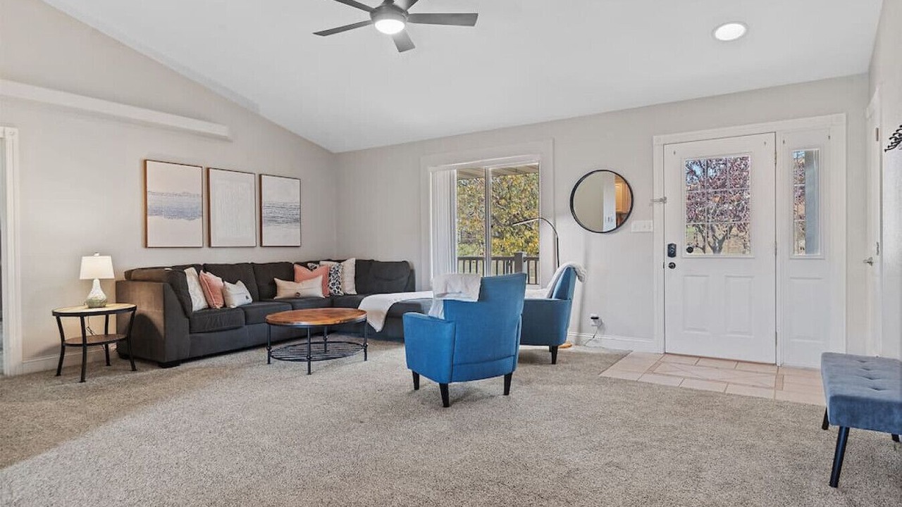 Photo of Livingroom in Rapid City