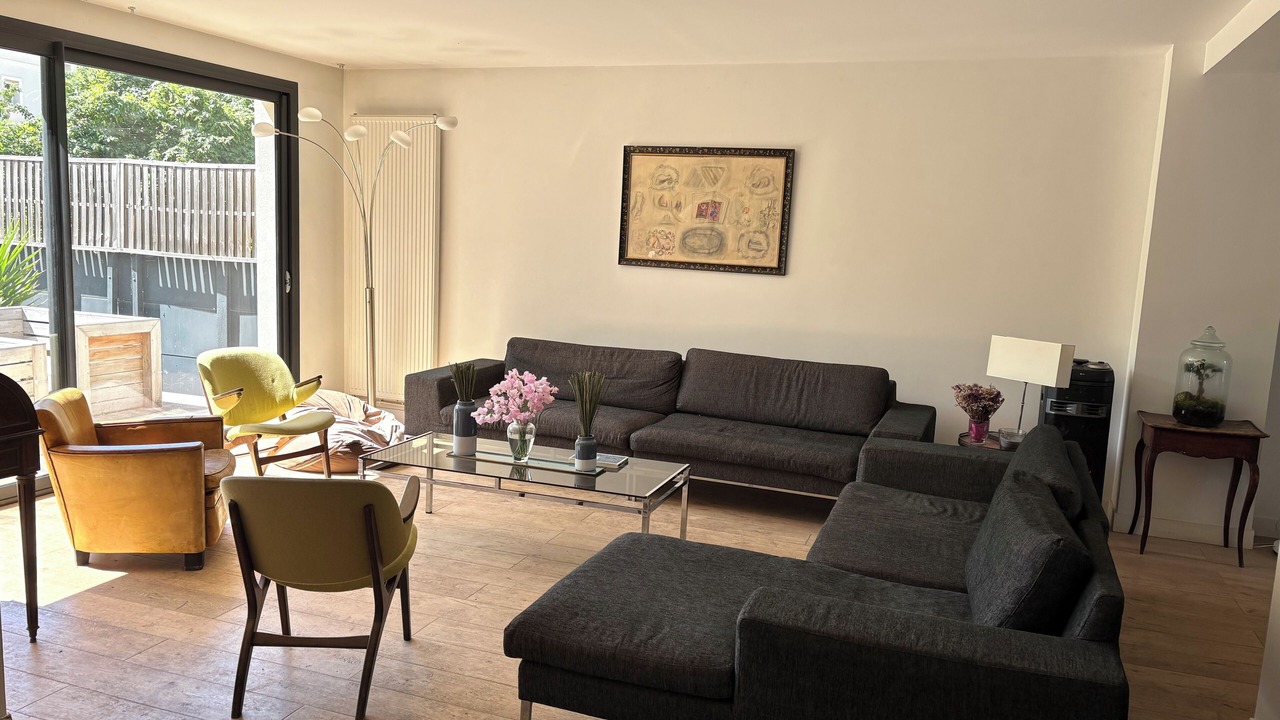 Photo of Livingroom in Colombes