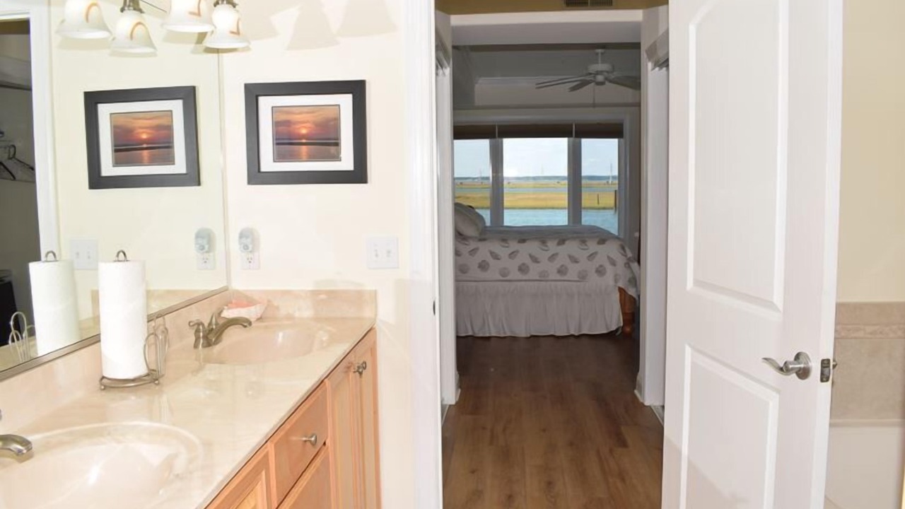 Photo of Bathroom in Chincoteague