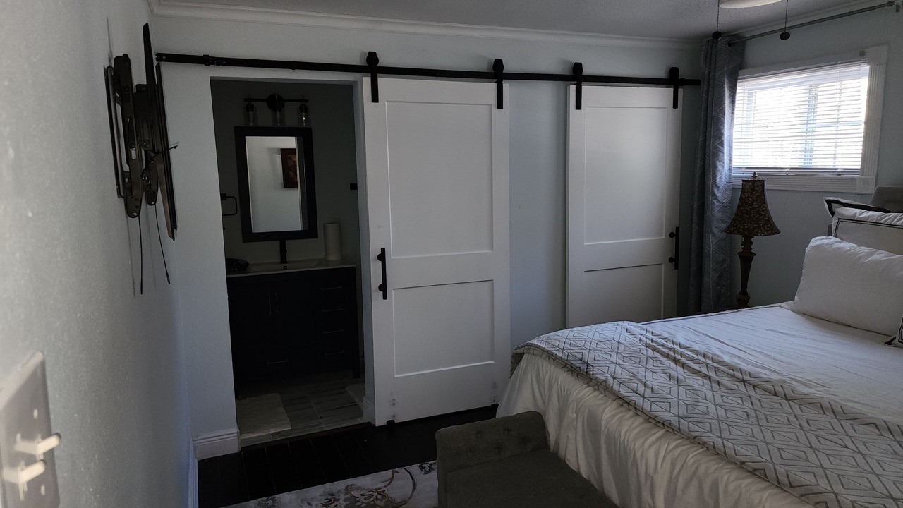 Photo of Bedroom in Biloxi