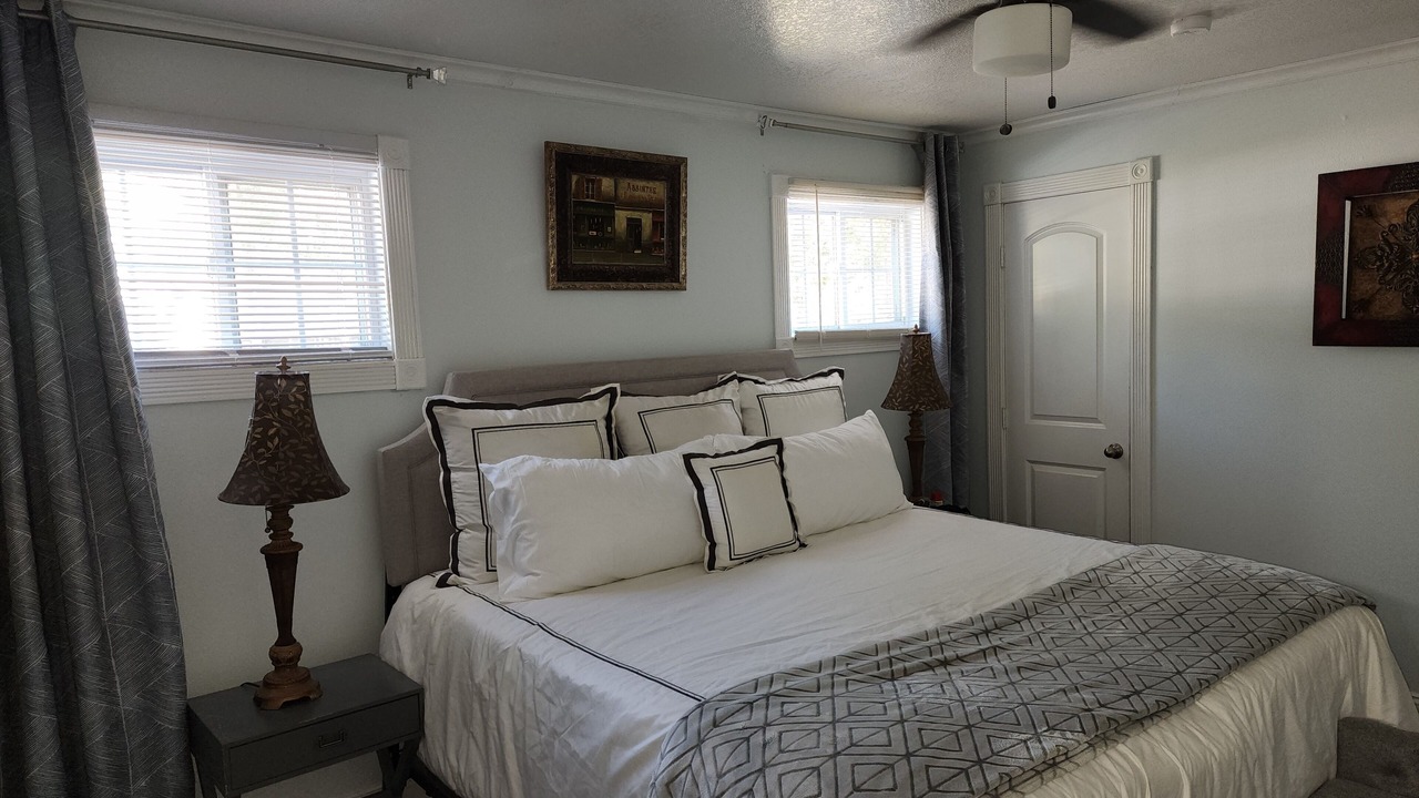 Photo of Bedroom in Biloxi
