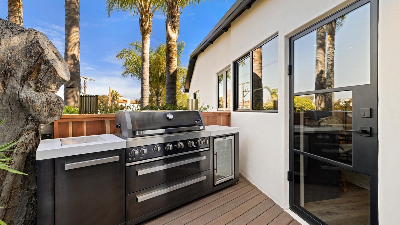 Photo of Patio Balcony in Coast Village