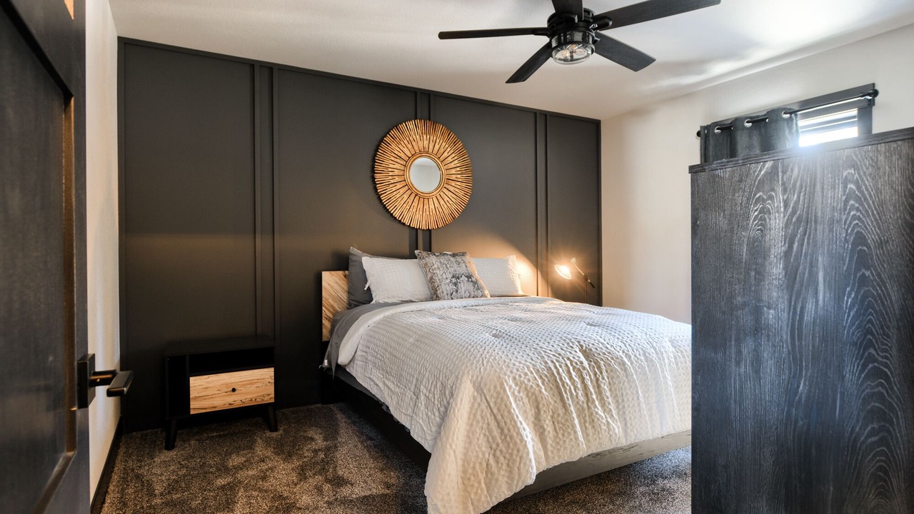 Photo of Bedroom in Lead
