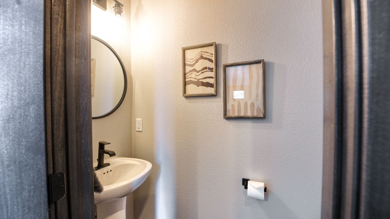 Photo of Bathroom in Lead