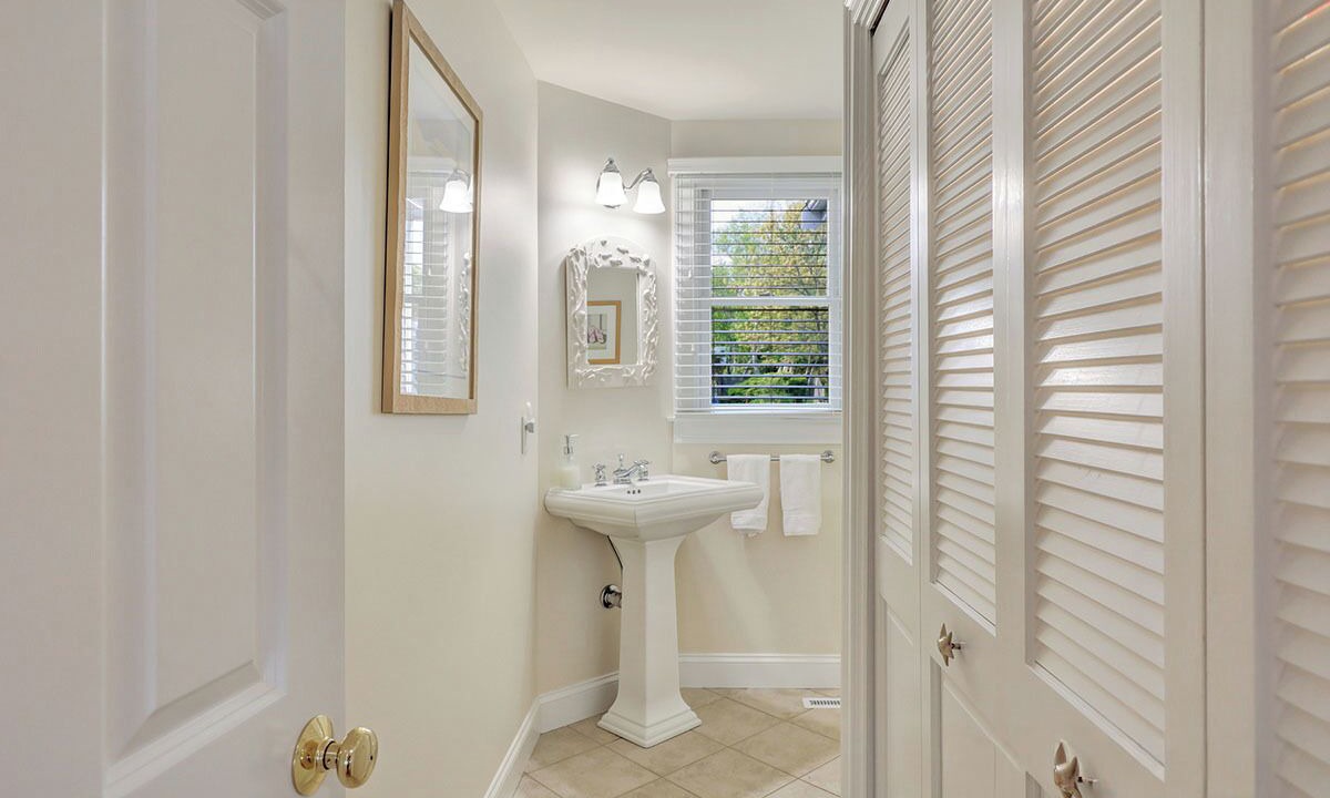 Photo of Bedroom in Brewster