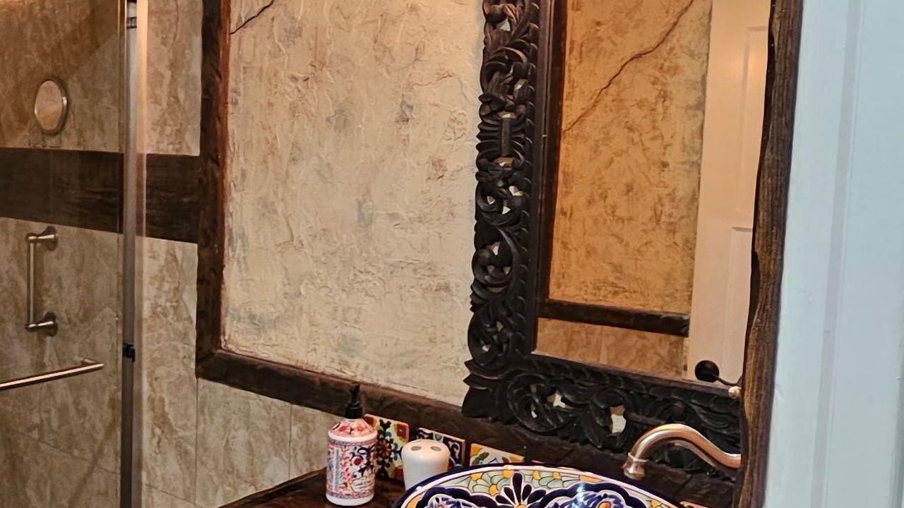 Photo of Bathroom in Harbor
