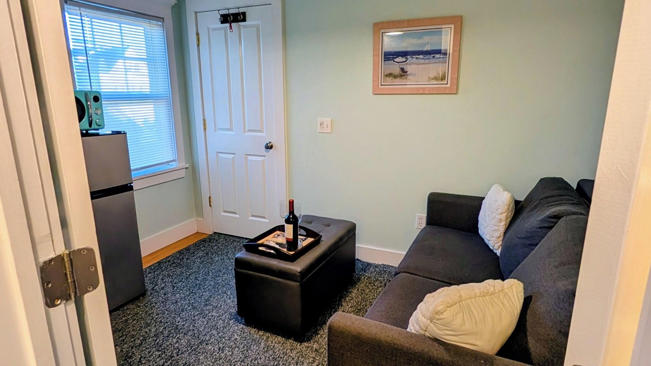 Photo of Livingroom in Yachting Village