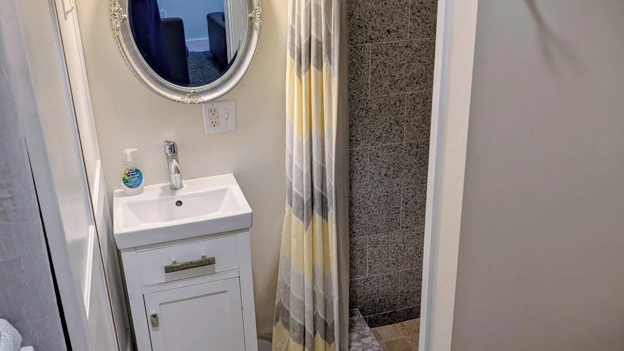 Photo of Bathroom in Yachting Village