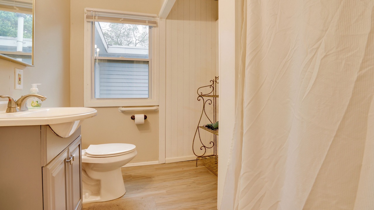 Photo of Bathroom in Lakeland