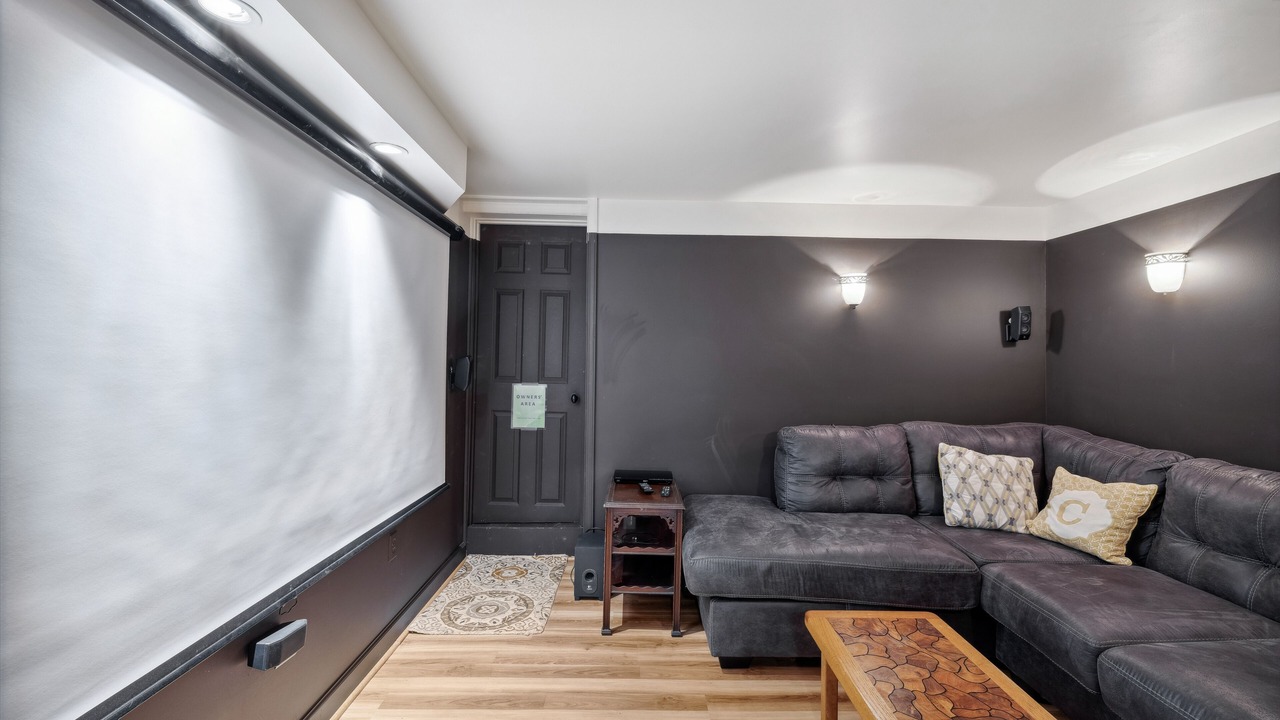 Photo of Livingroom in Purcellville