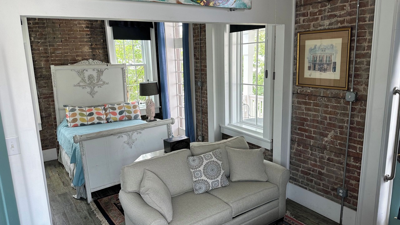 Photo of Livingroom in Central Business District