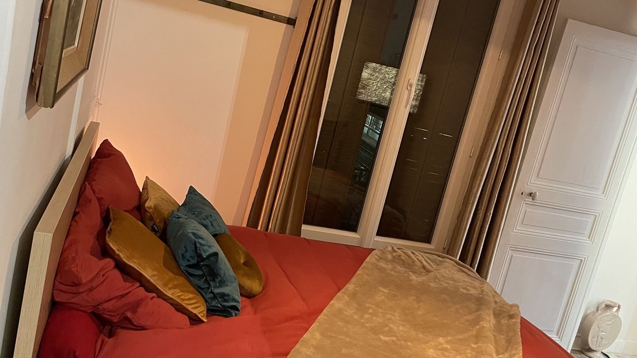 Photo of Bedroom in Vanves
