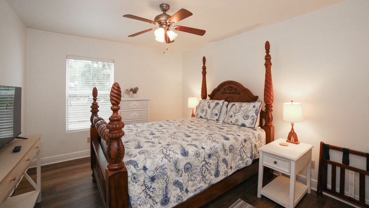 Photo of Bedroom in Old Town
