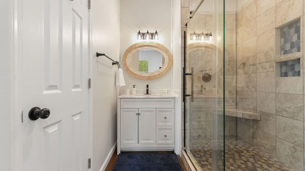Photo of Bedroom in Ocean Springs
