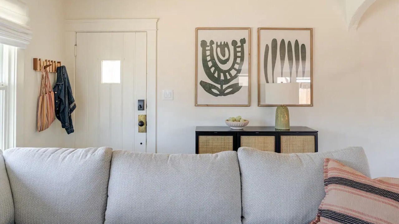 Photo of Livingroom in Ventura