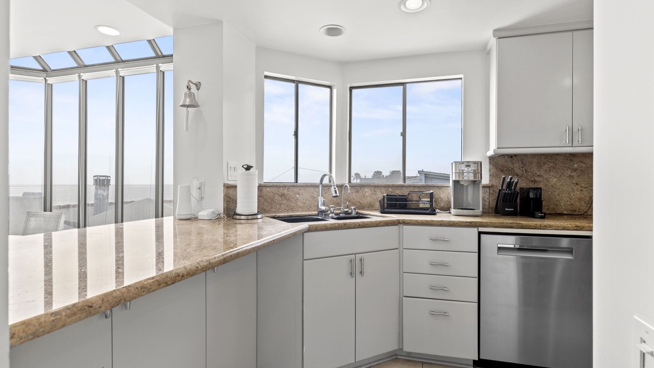 Photo of Kitchen in Sand Section