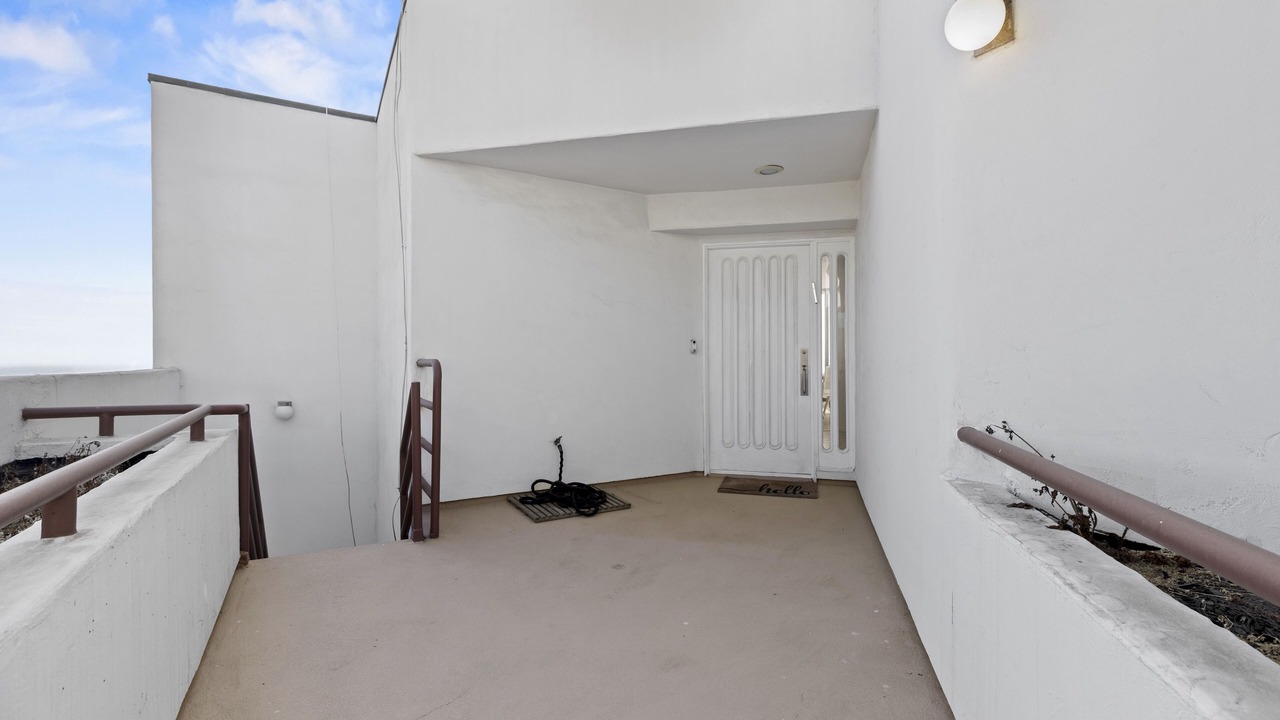 Photo of Outdoor in Sand Section