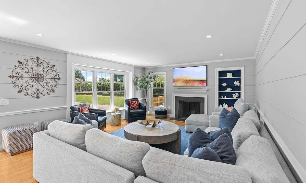 Photo of Livingroom in Harwich Port