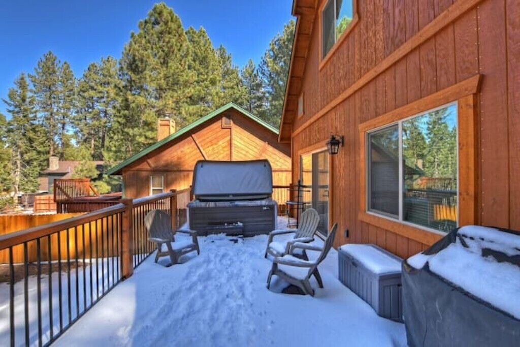 Photo of Outdoor in Summit Estates